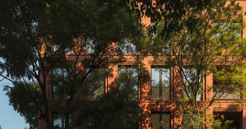 Brent Buck Designs 21-Unit Cobble Hill Condo With Unique Floor Plates